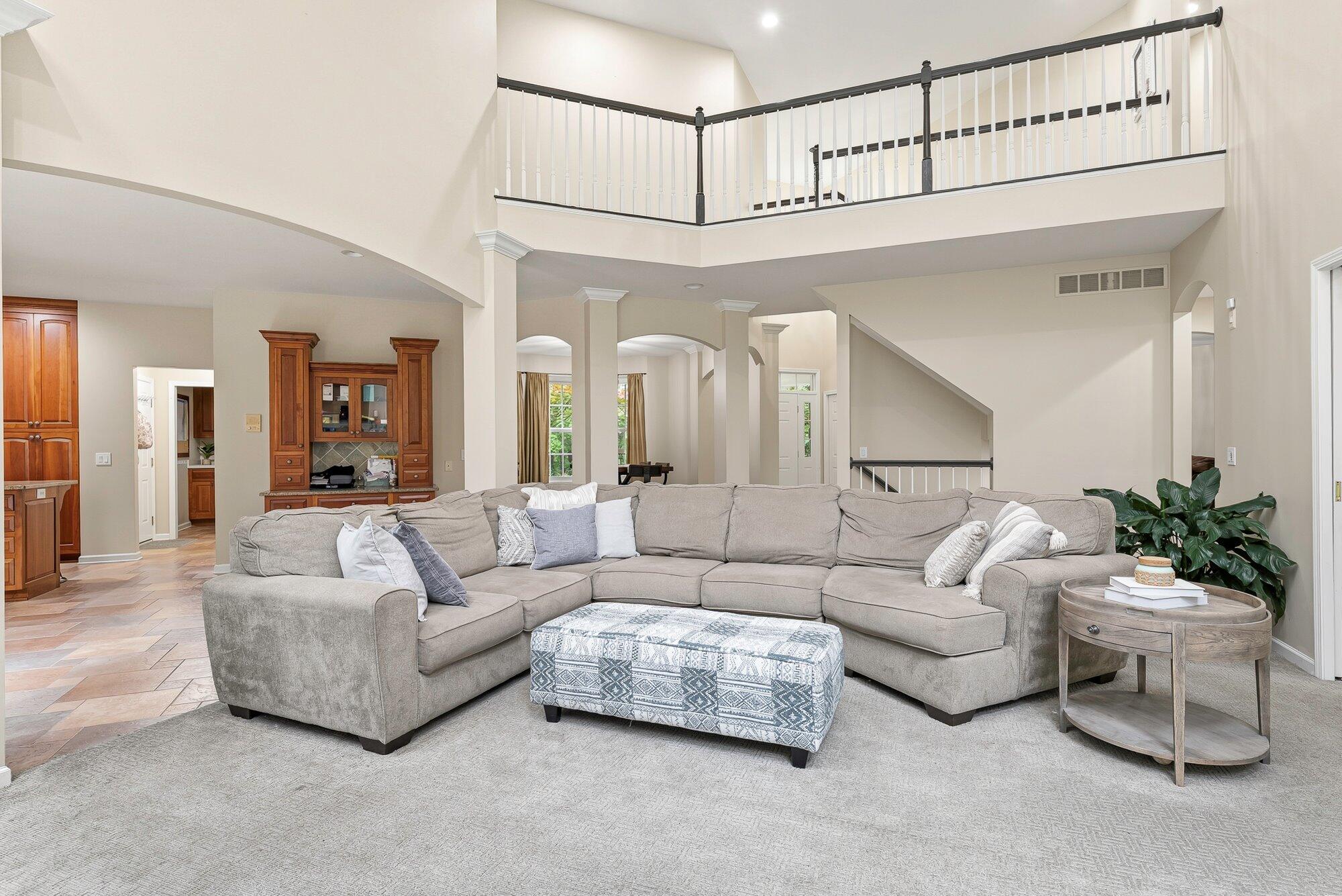 6418 Whitney Woods