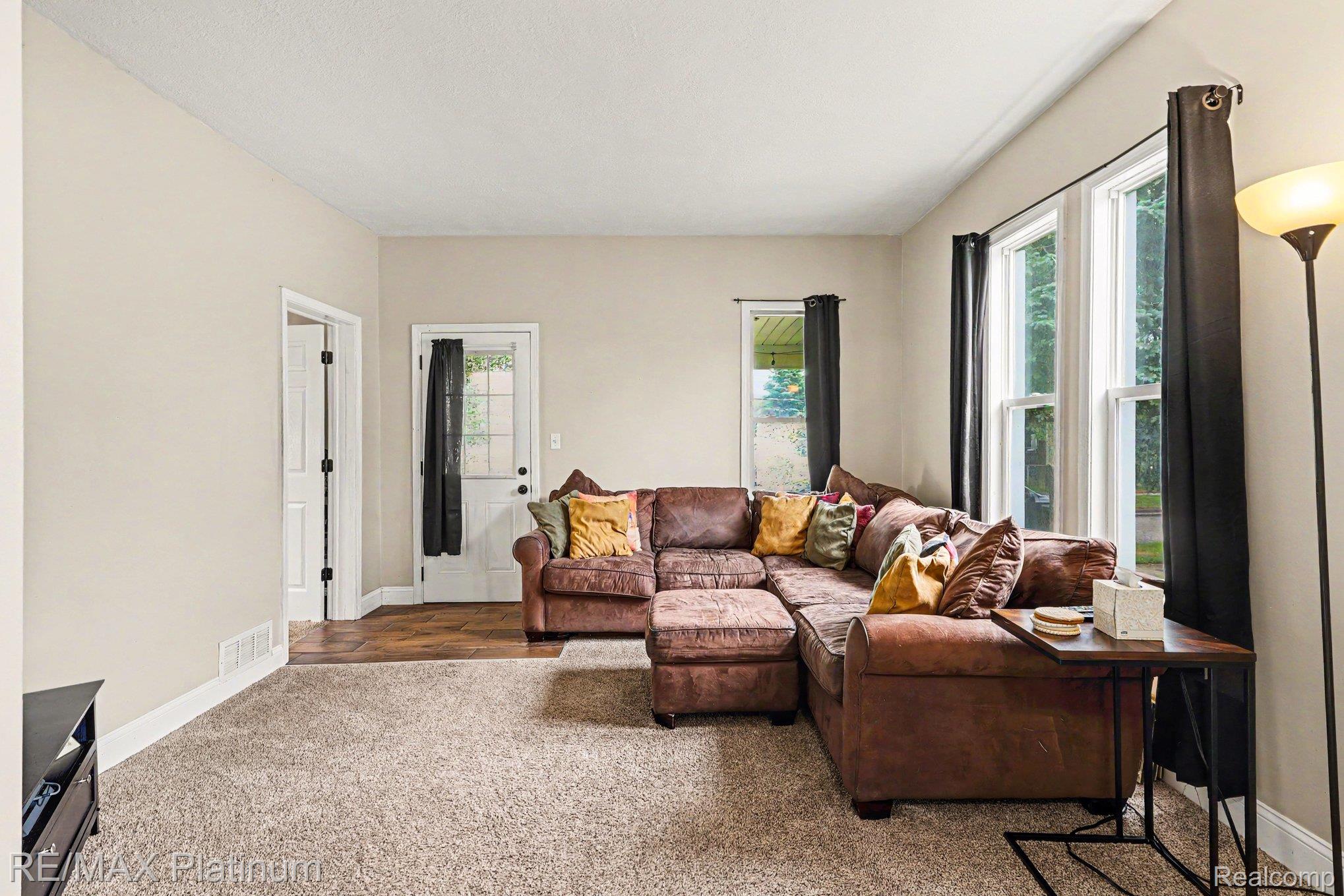 405 N Kiesel Street