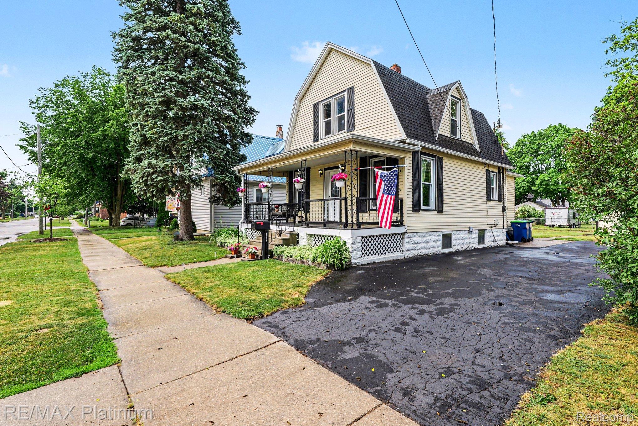 405 N Kiesel Street