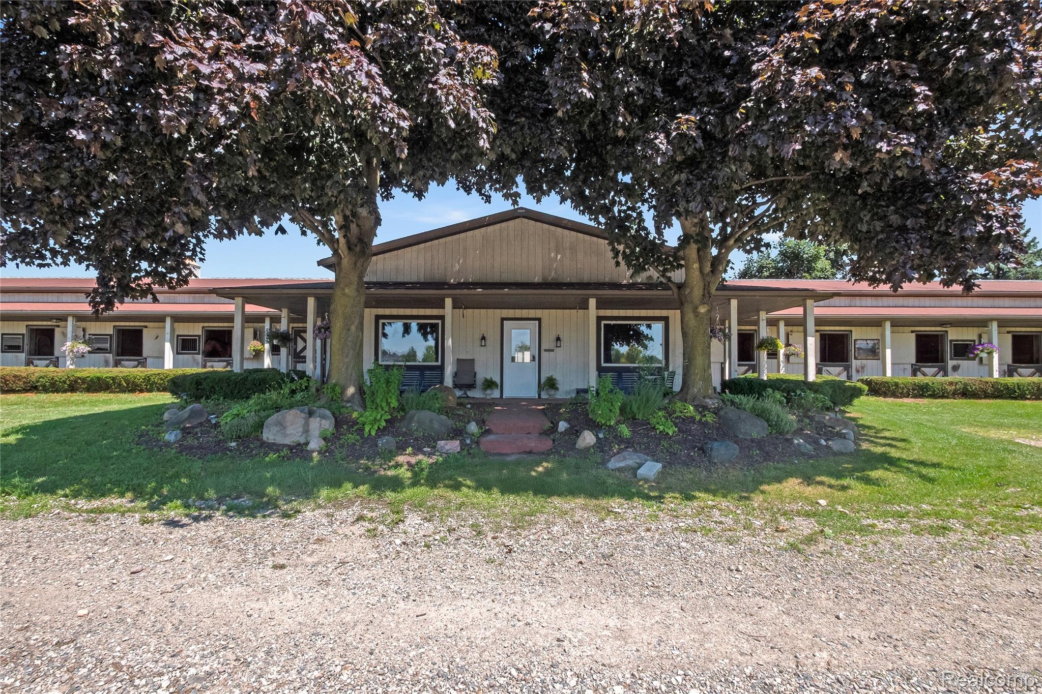 5280 Hosner Road