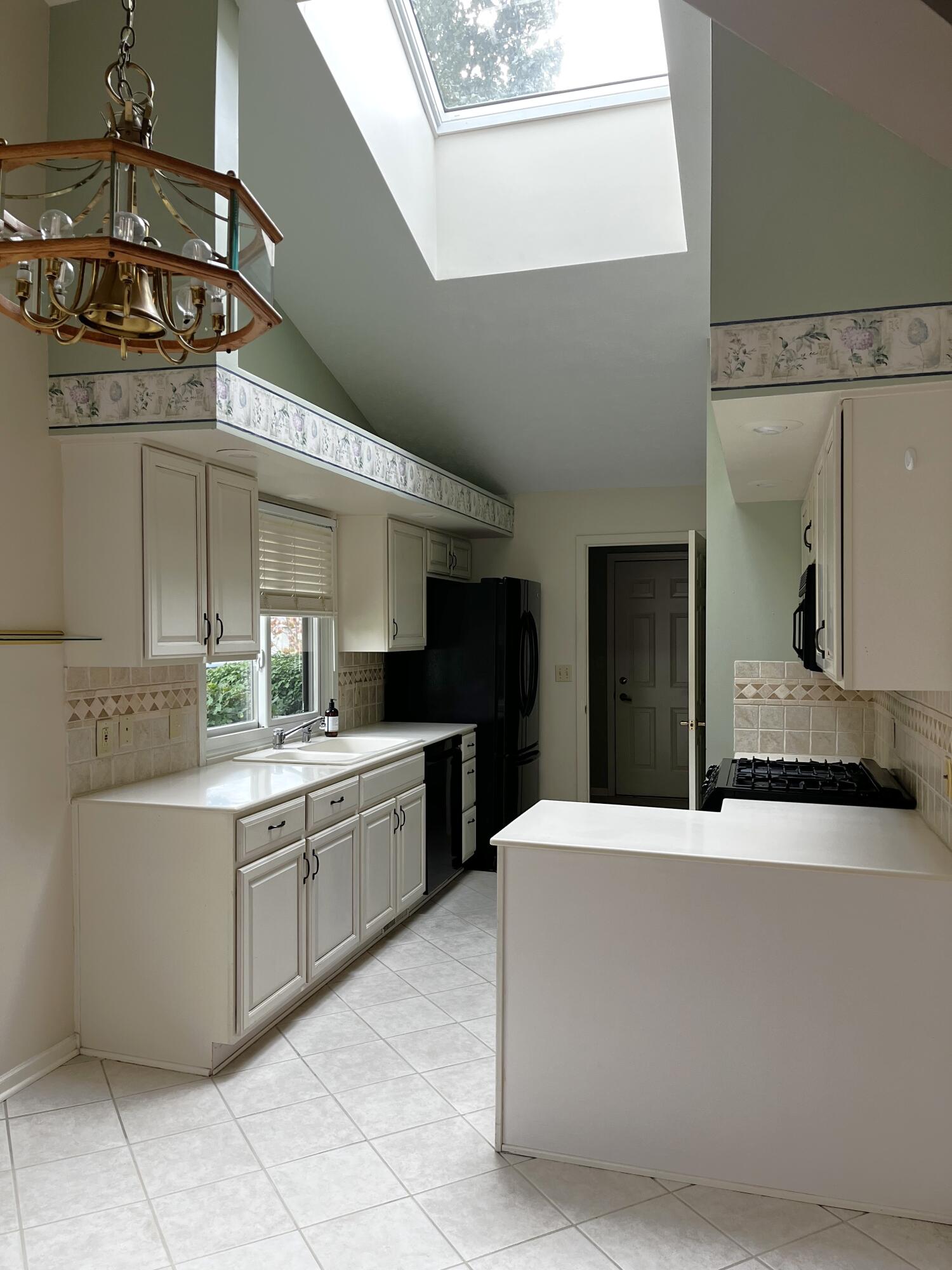 1821 Spring Meadow Court SE 29