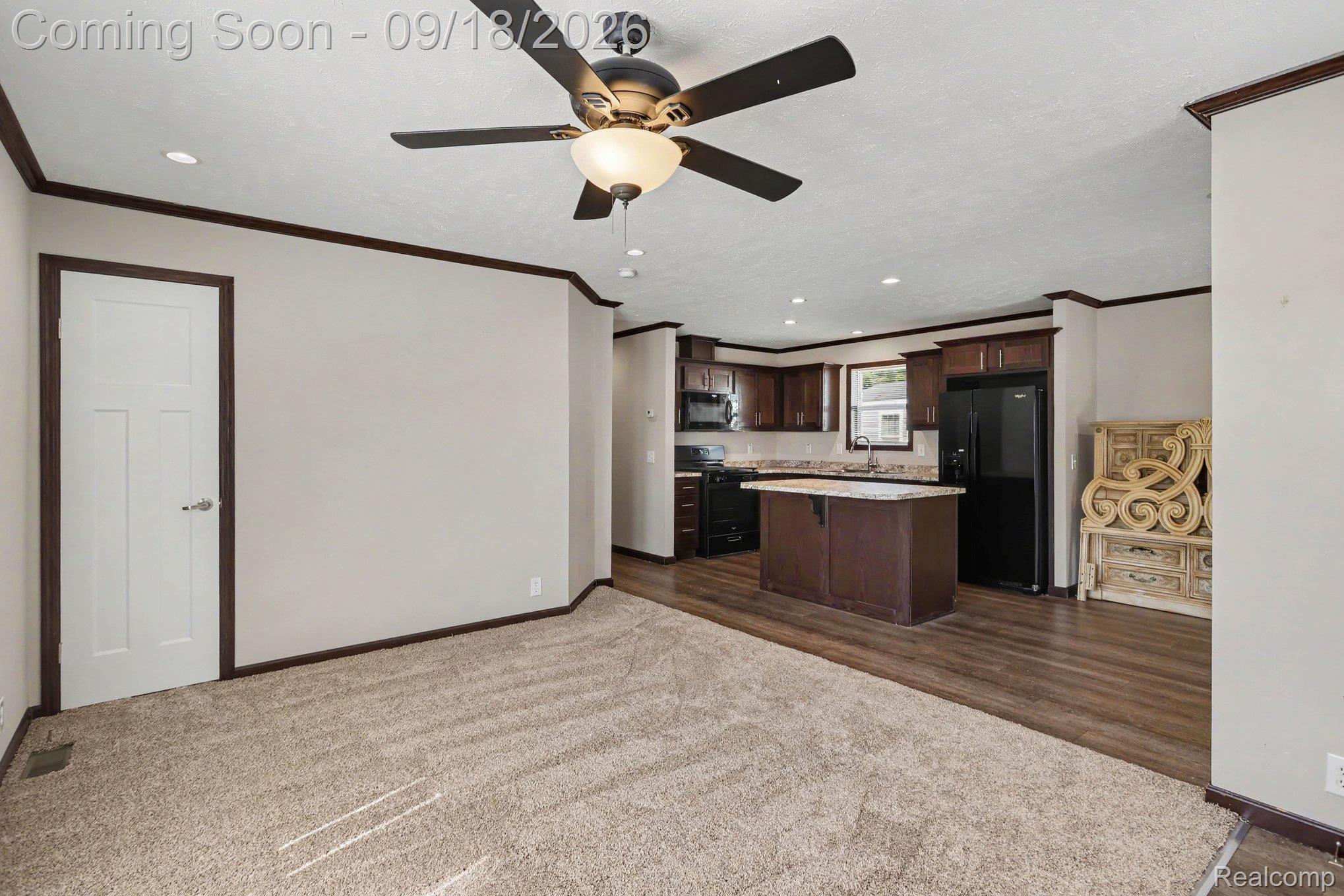 470 Flamingo Street