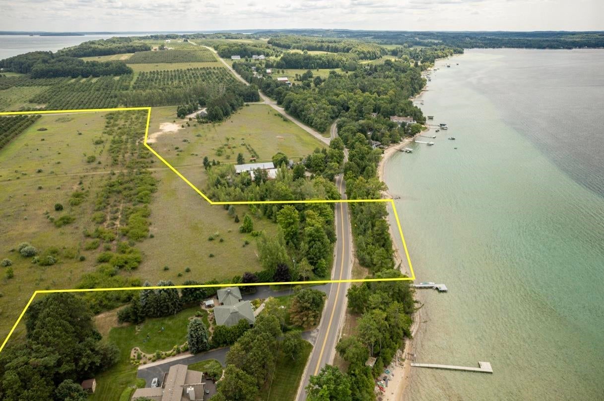 000 N Stony Point Road