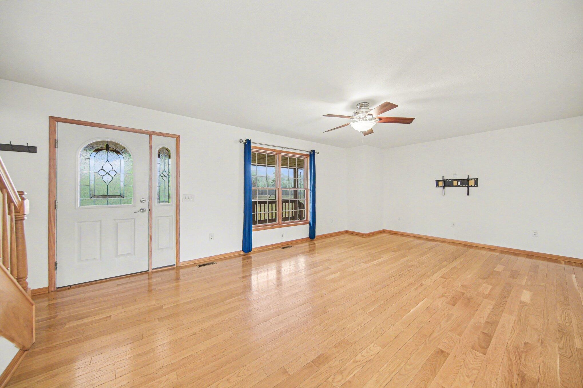 10487 Territorial Road