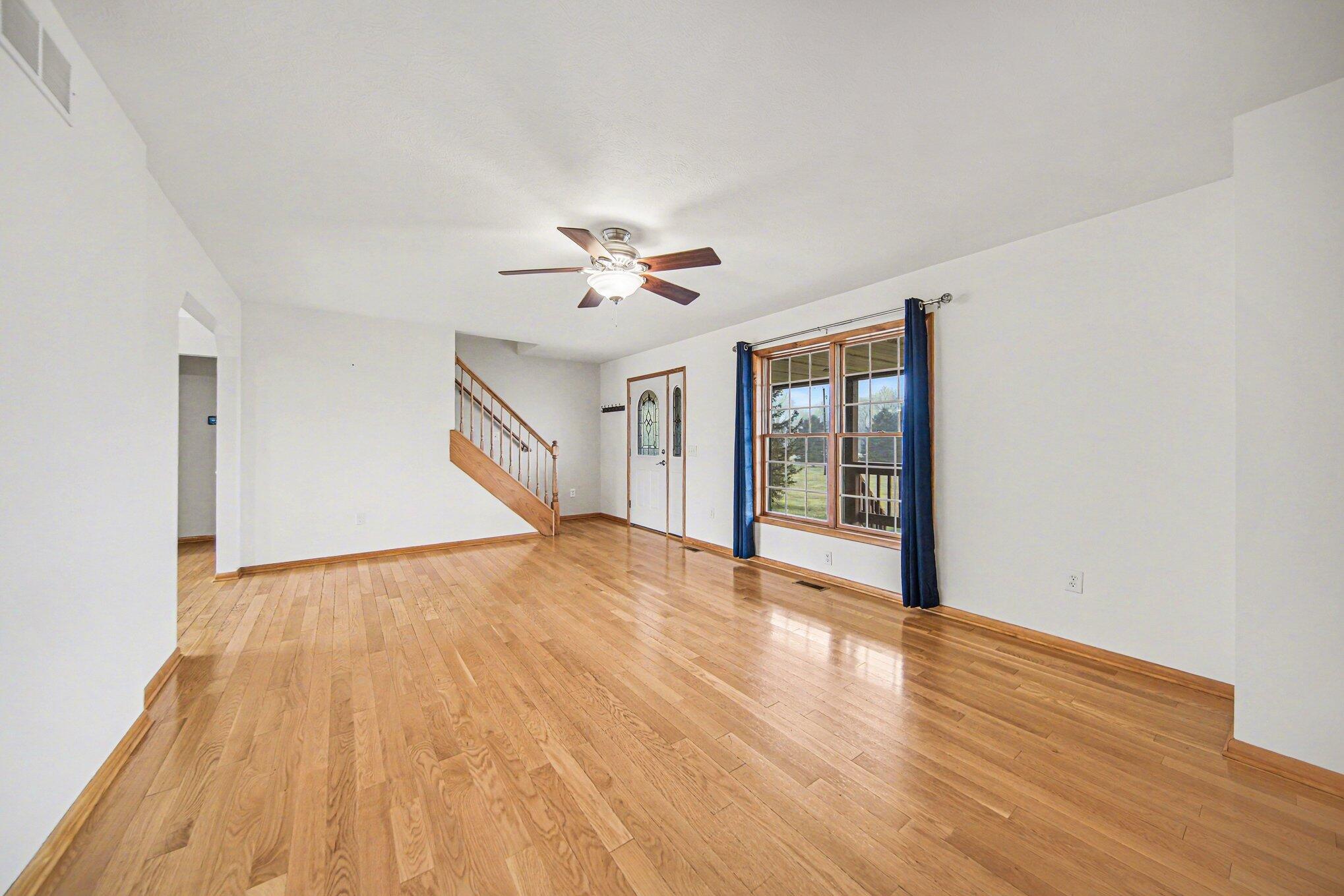 10487 Territorial Road