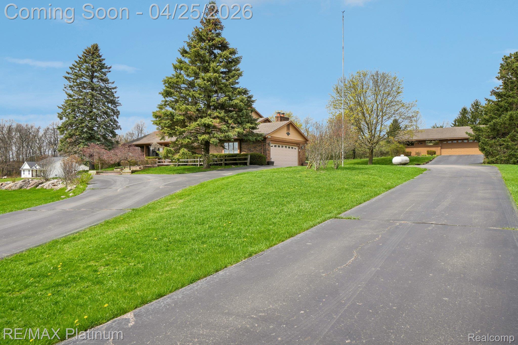 555 Crawford Farm Lane