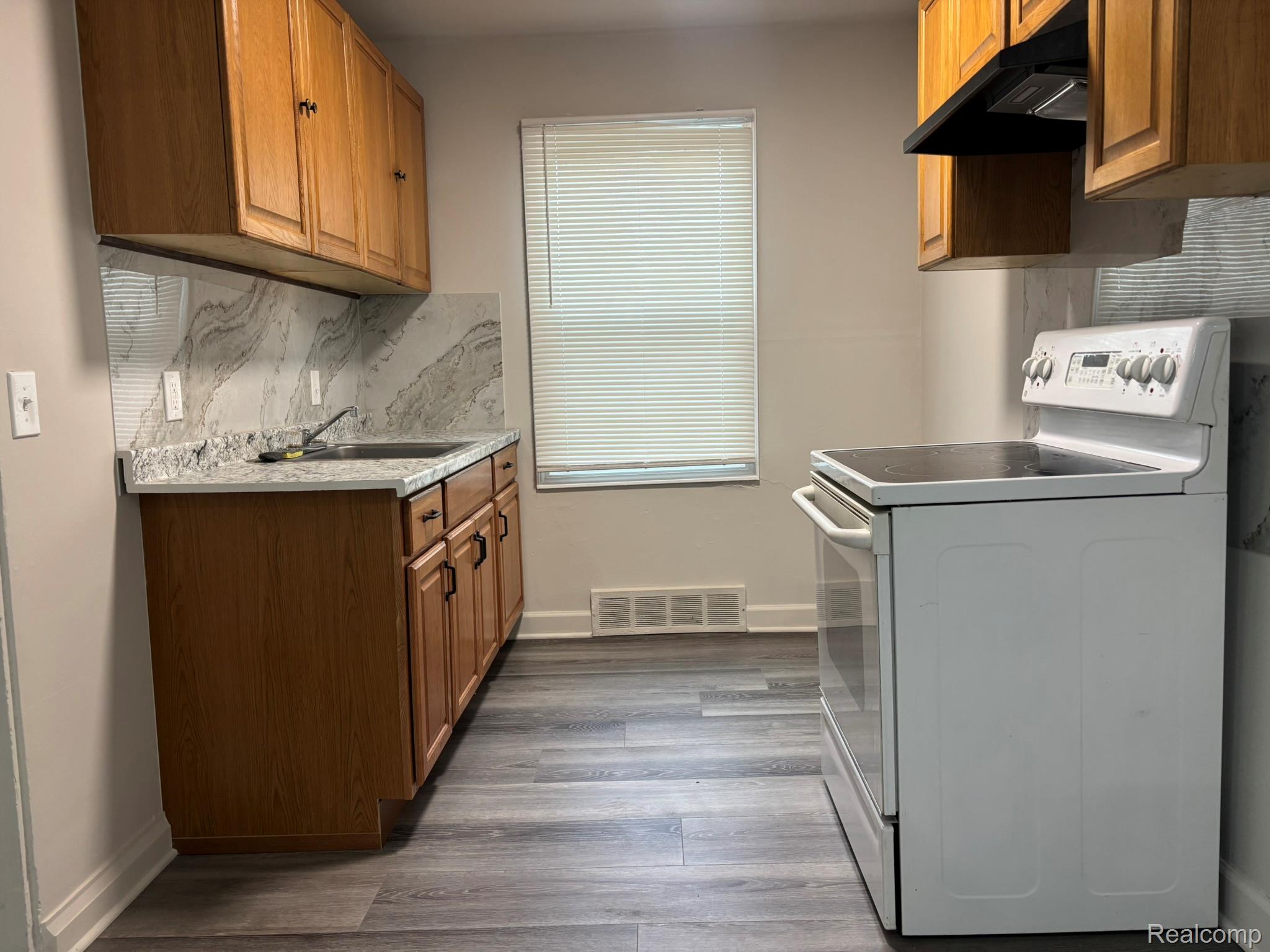 12730 Saratoga Street