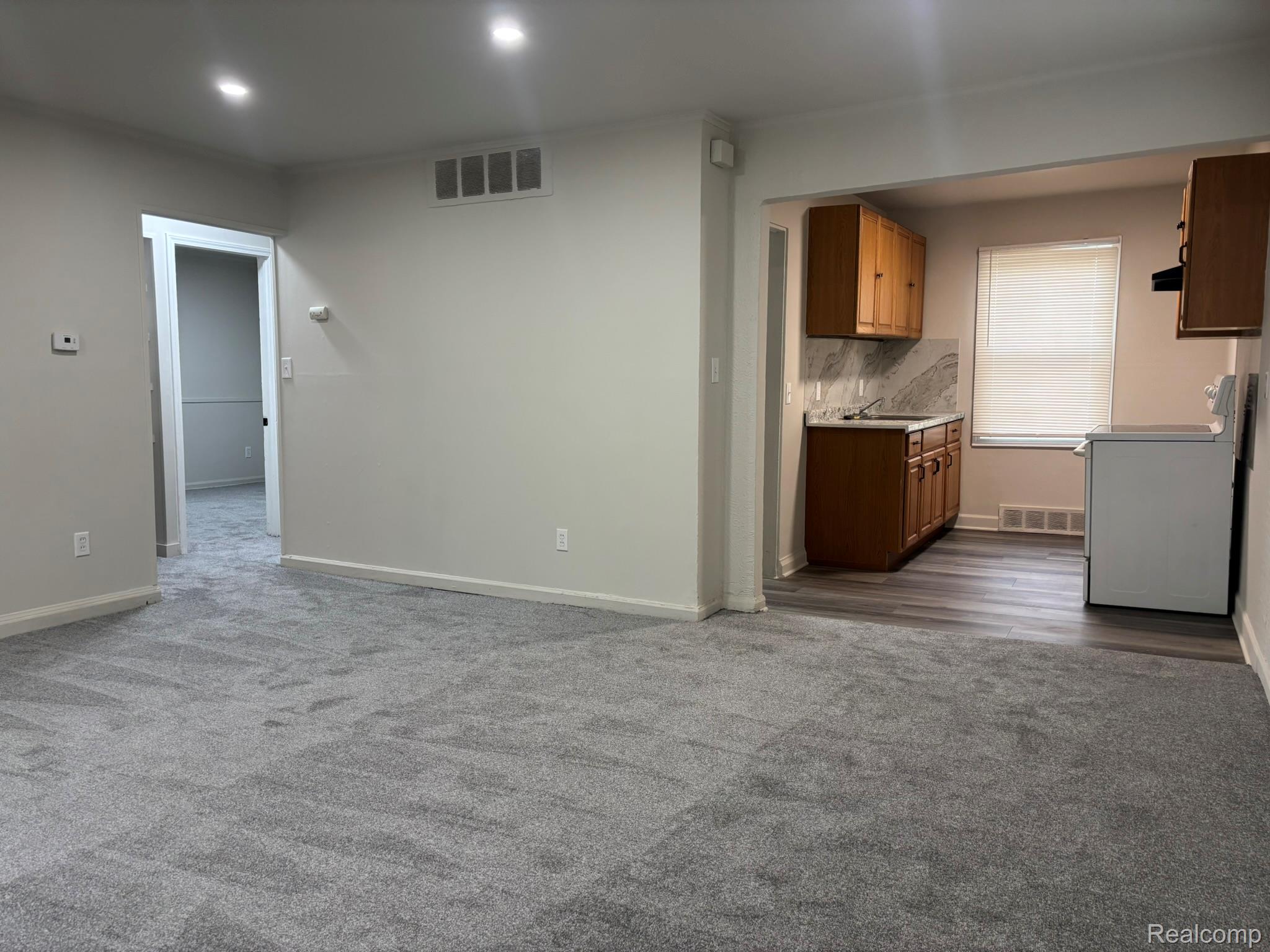 12730 Saratoga Street