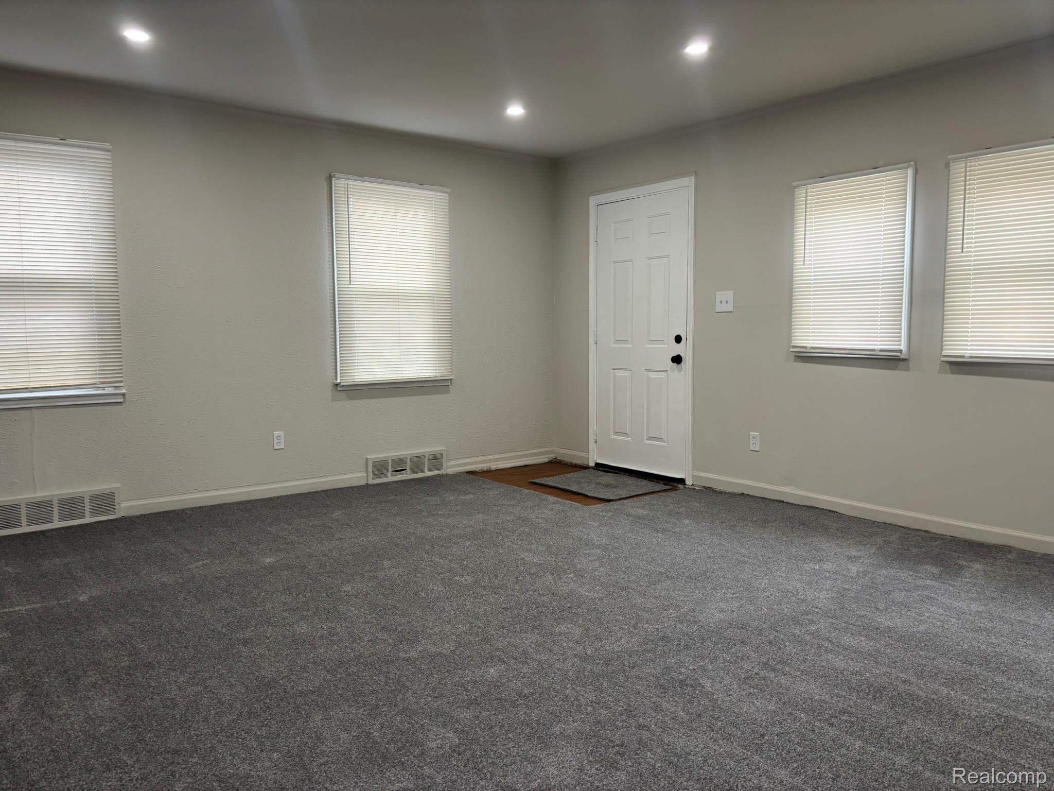 12730 Saratoga Street