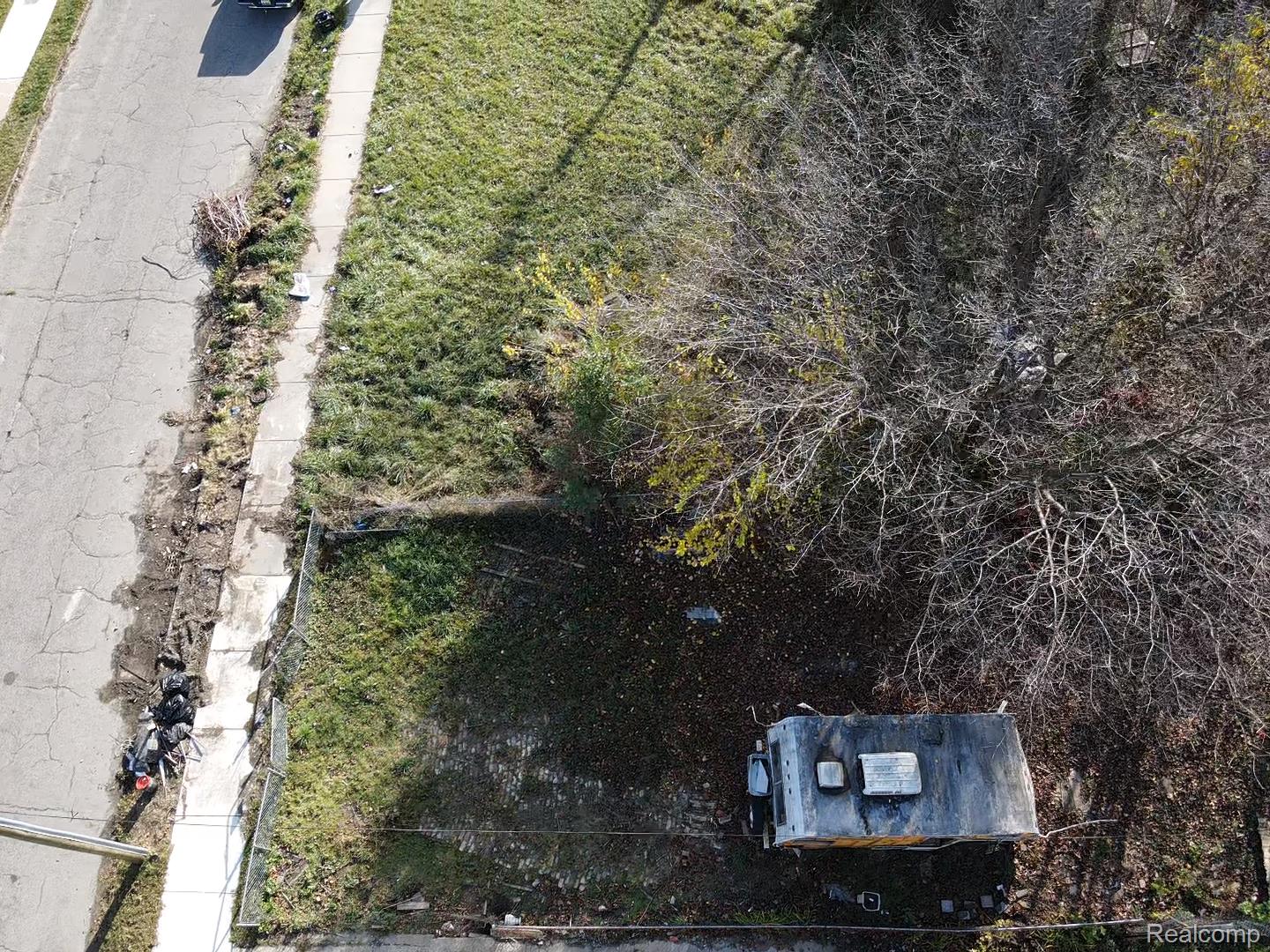 13757 SPARLING Street