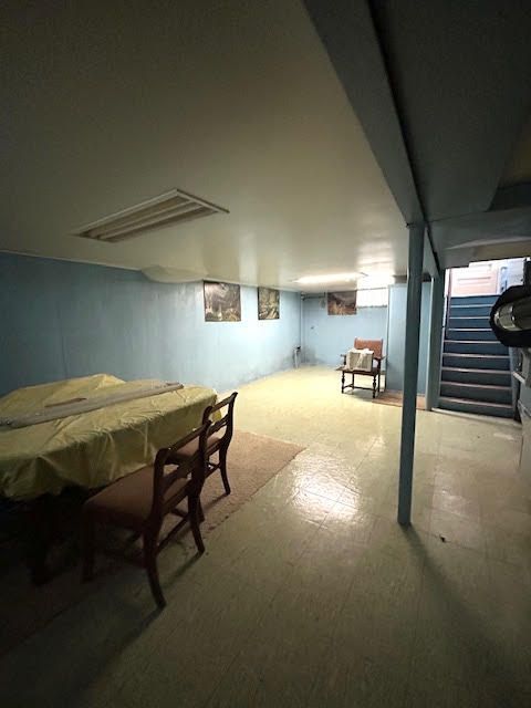 Hazel Park City Oakland, Michigan 48030, United States, 3 Bedrooms Bedrooms, ,1 BathroomBathrooms,Residential,Pending,99433