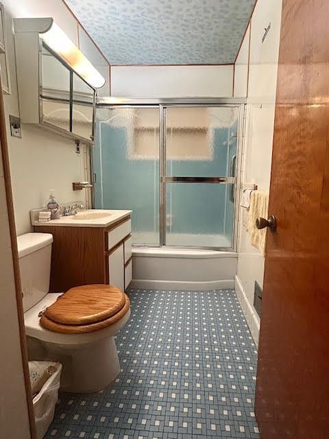 Hazel Park City Oakland, Michigan 48030, United States, 3 Bedrooms Bedrooms, ,1 BathroomBathrooms,Residential,Pending,99433