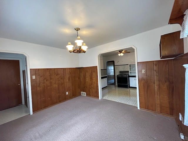Hazel Park City Oakland, Michigan 48030, United States, 3 Bedrooms Bedrooms, ,1 BathroomBathrooms,Residential,Pending,99433