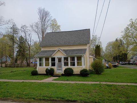 109 E Cass Street Bangor City MI 49013