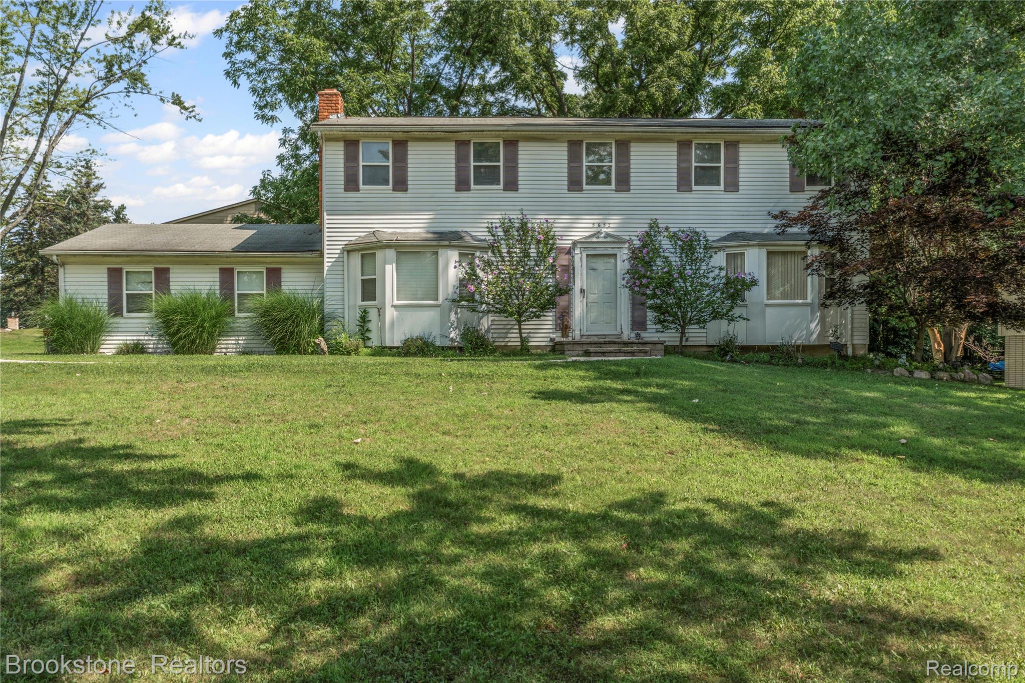 5652 Tequesta Drive