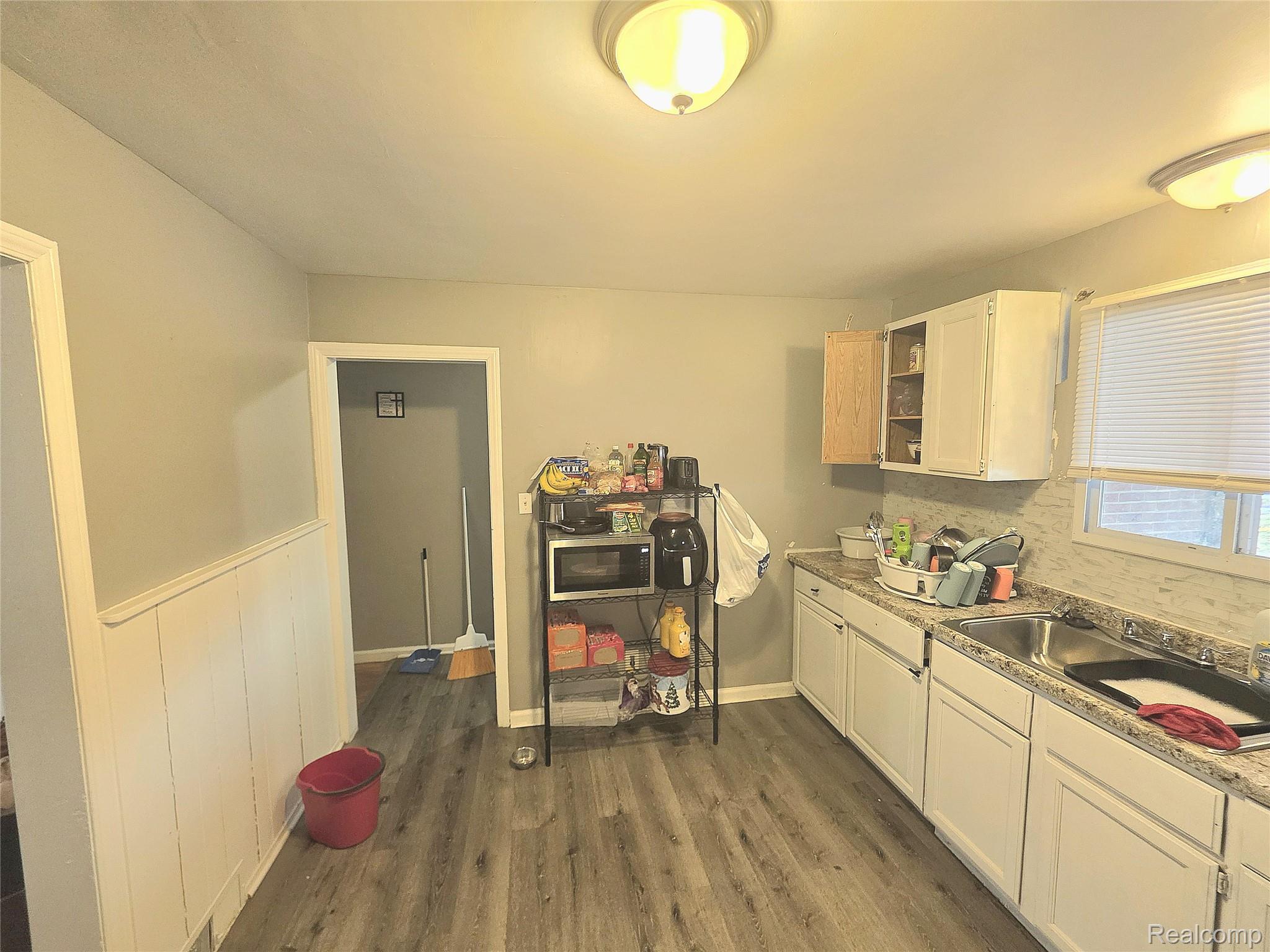 15469 Hazelridge Street