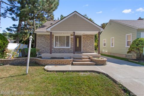 2631 Parker Street Dearborn City MI 48124