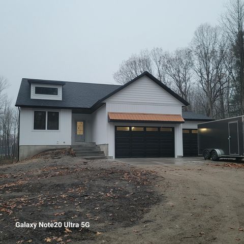 16229 148th Avenue Spring Lake Township MI 49456