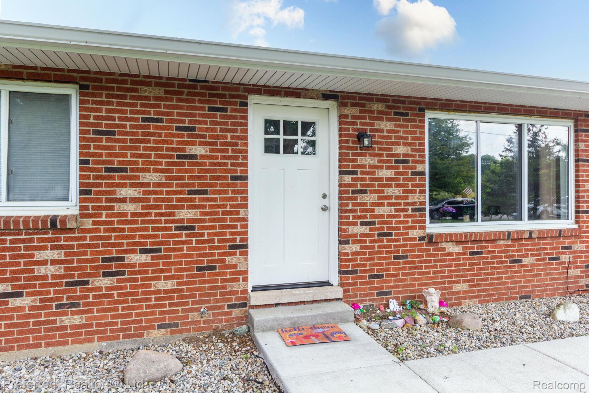 2861 Spring Hill Drive