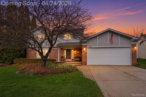 8750 Williamsport Drive White Lake Charter Township MI 48386