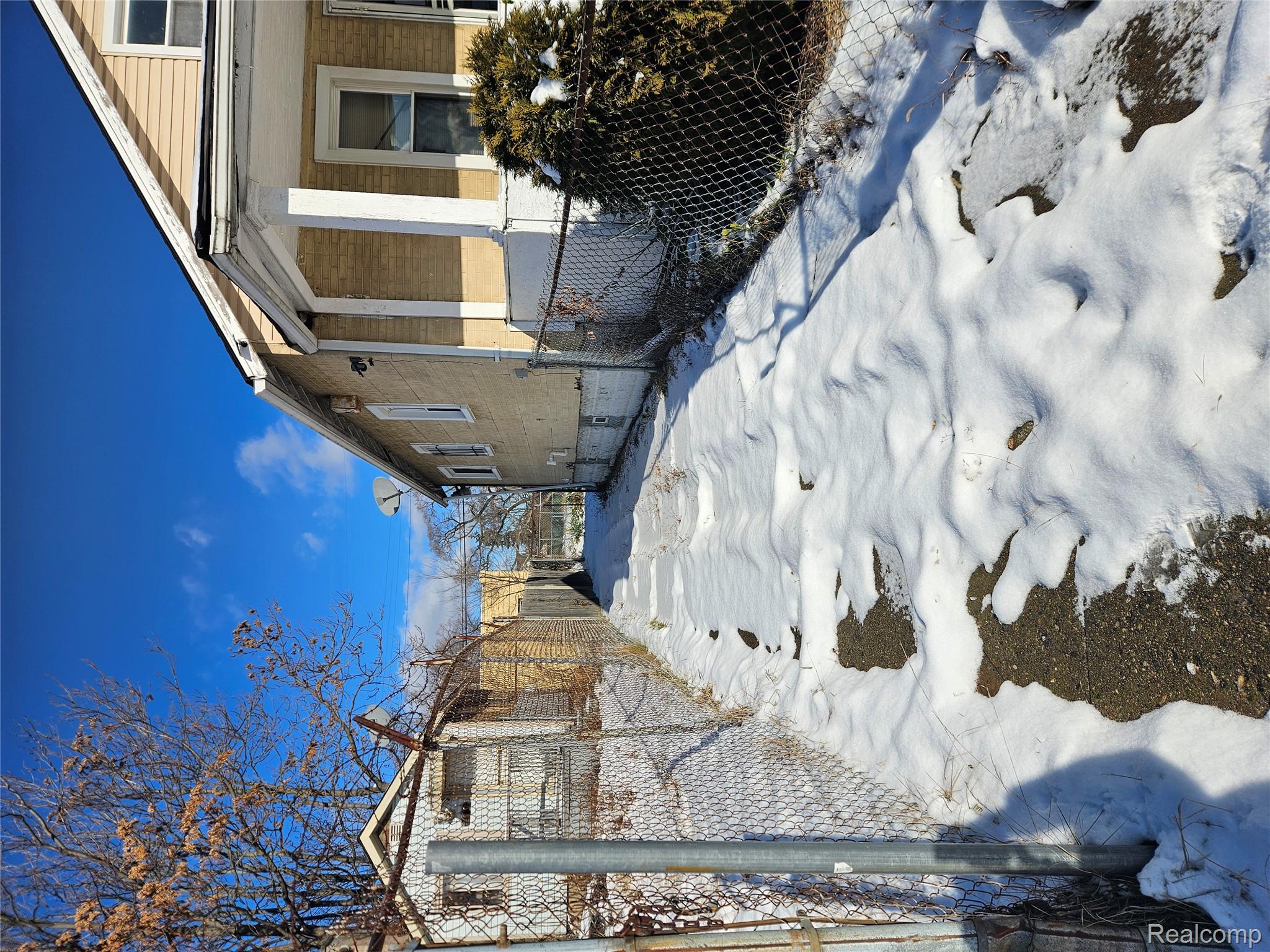 7374 Ellsworth Street