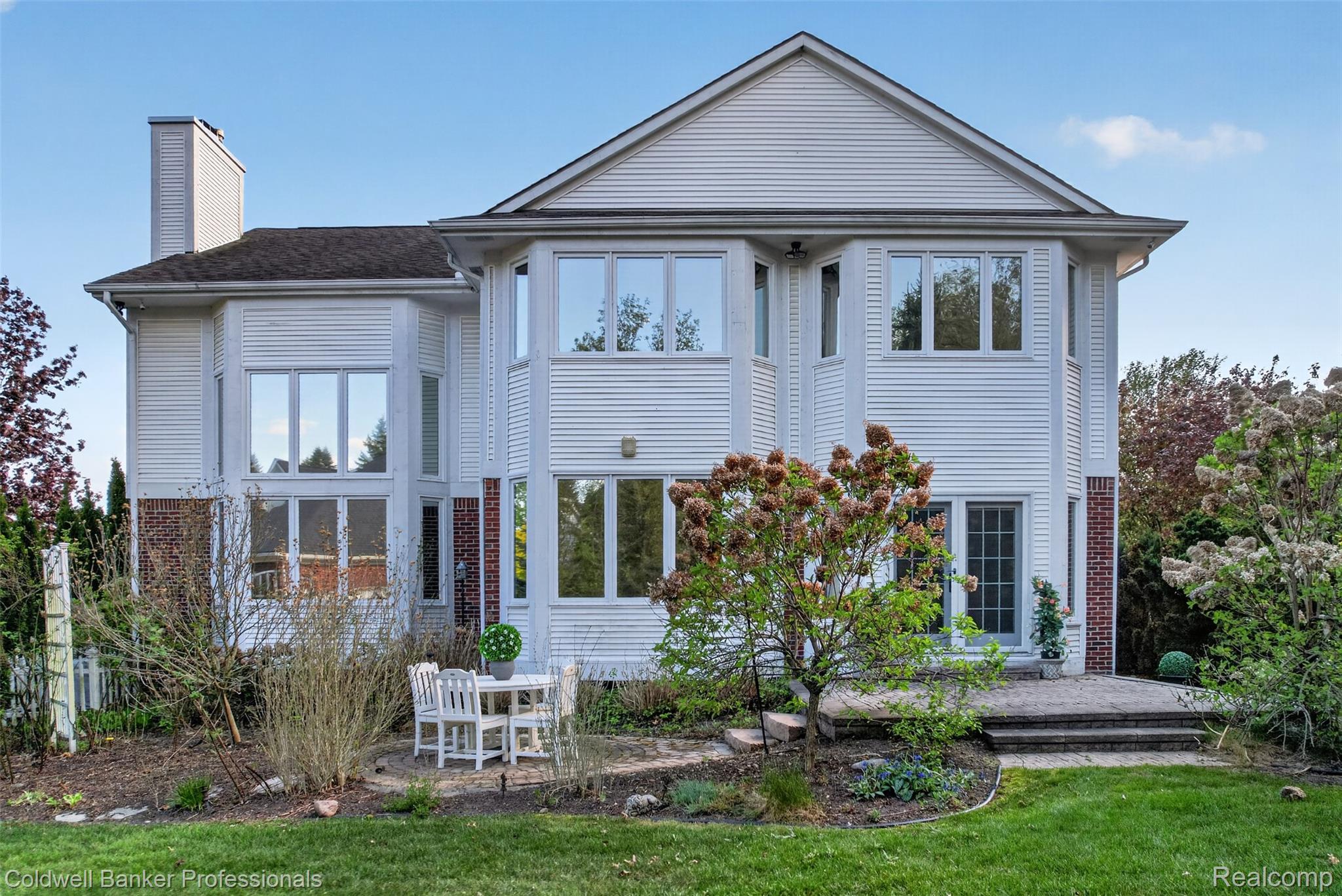 1357 Kentfield Drive