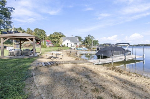 Tiny photo for 33408 Ridenour Road, Pokagon Township, MI 49047 (MLS # 69026054547)