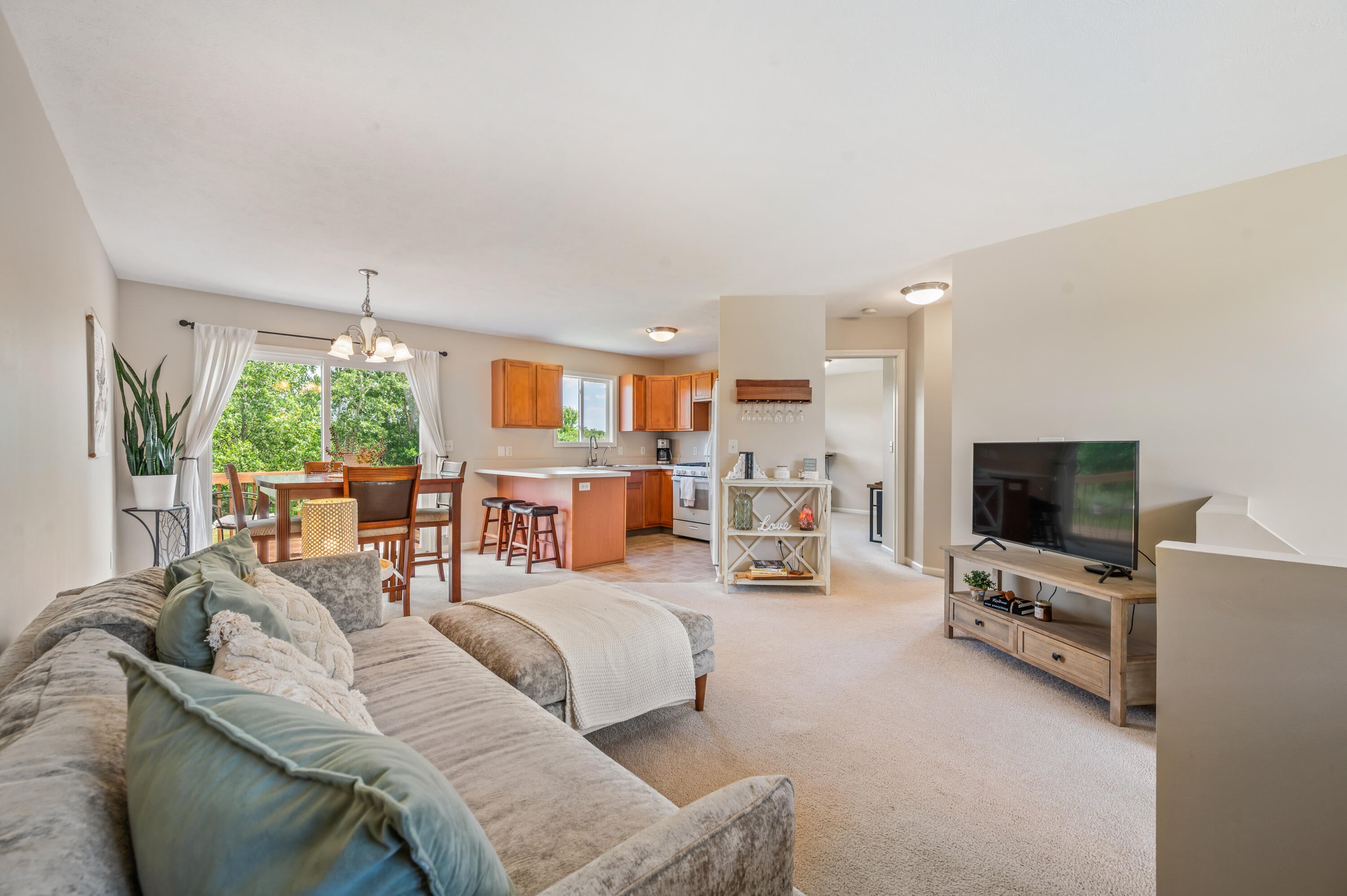 2103 Winston View Drive