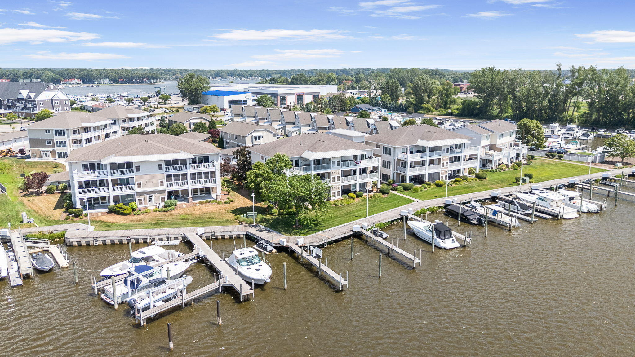 45-web-or-mls-930-w-savidge-st-27