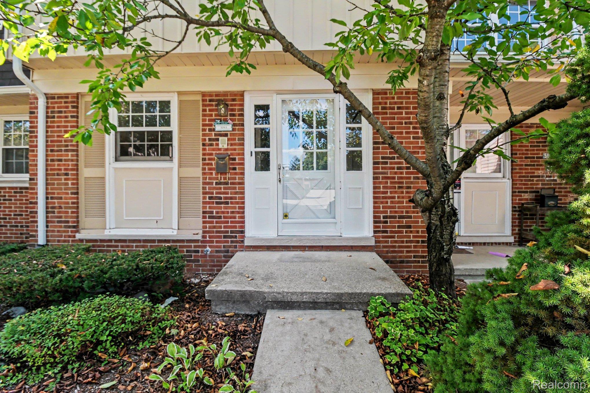 5093 Buckingham