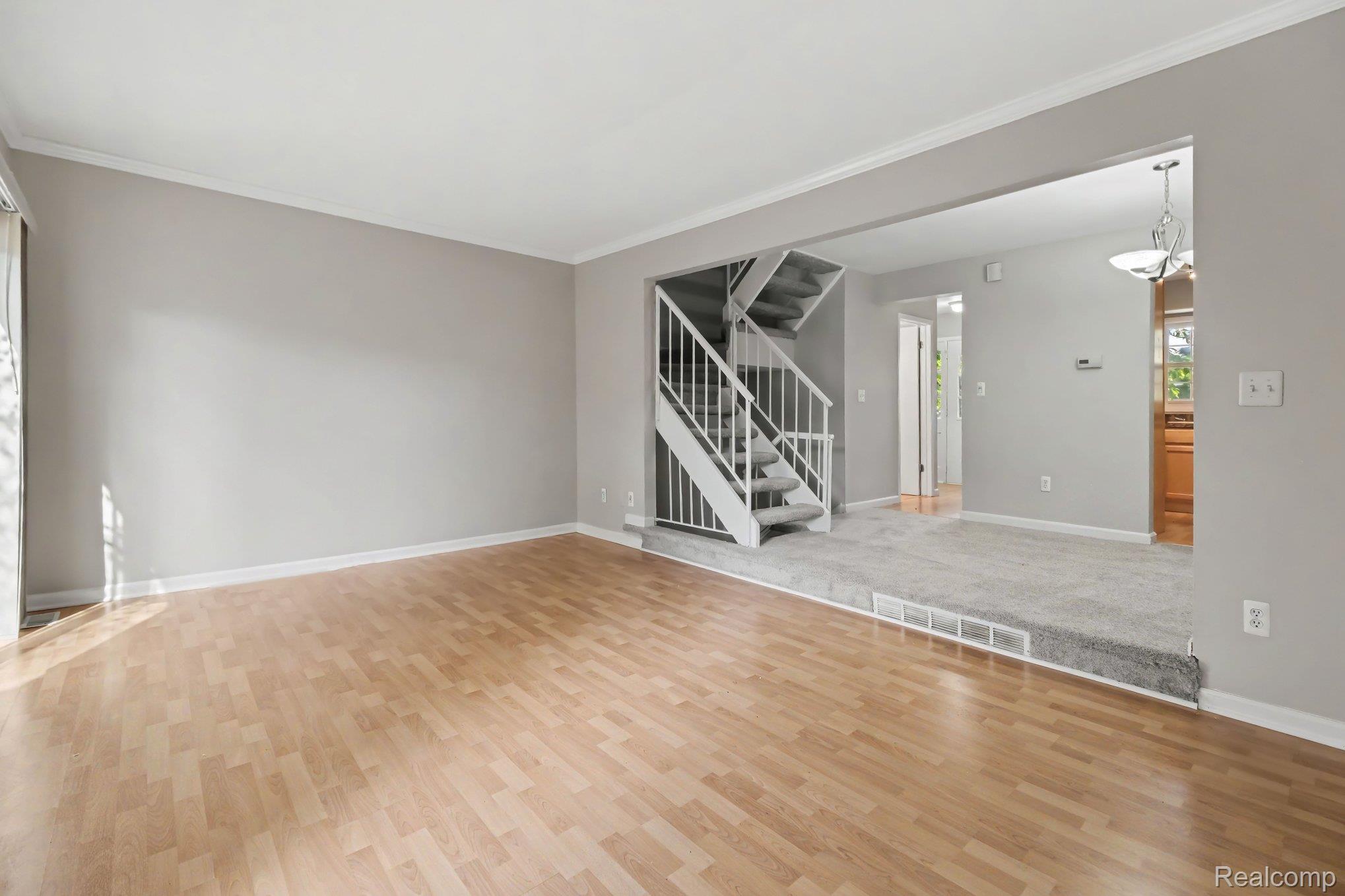 5093 Buckingham