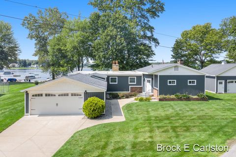 6075 West Street Dalton Township MI 49457