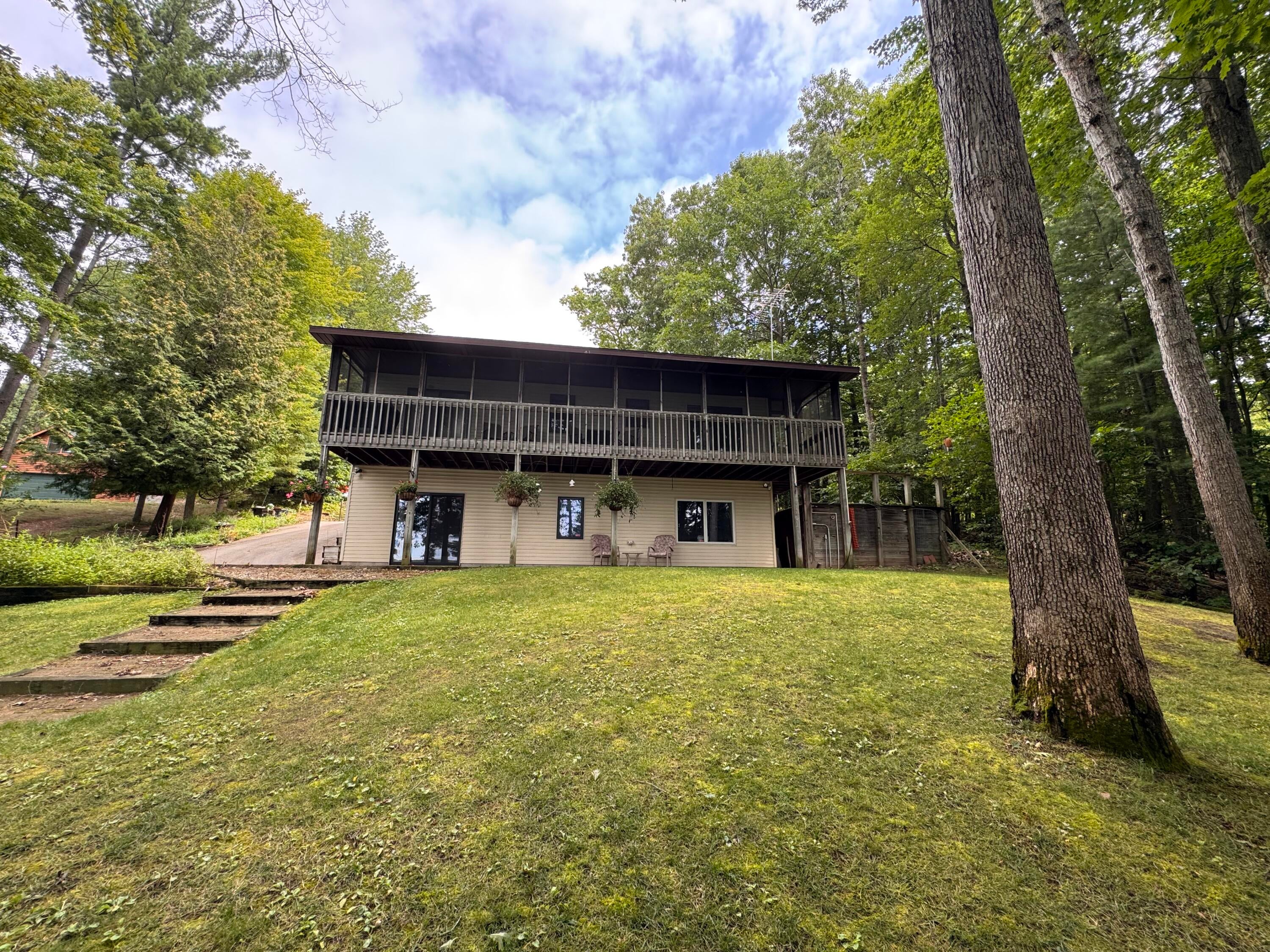5029 N Benson Road