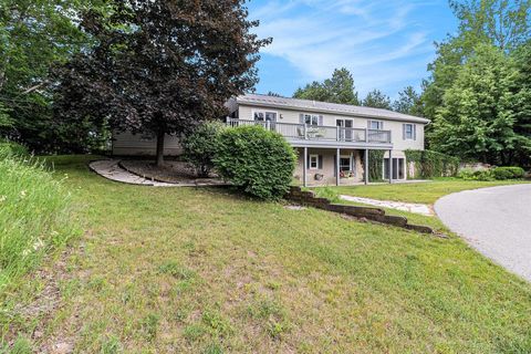 Tiny photo for 5505 Indian Trail, Blaine Township, MI 49635 (MLS # 78080069008)
