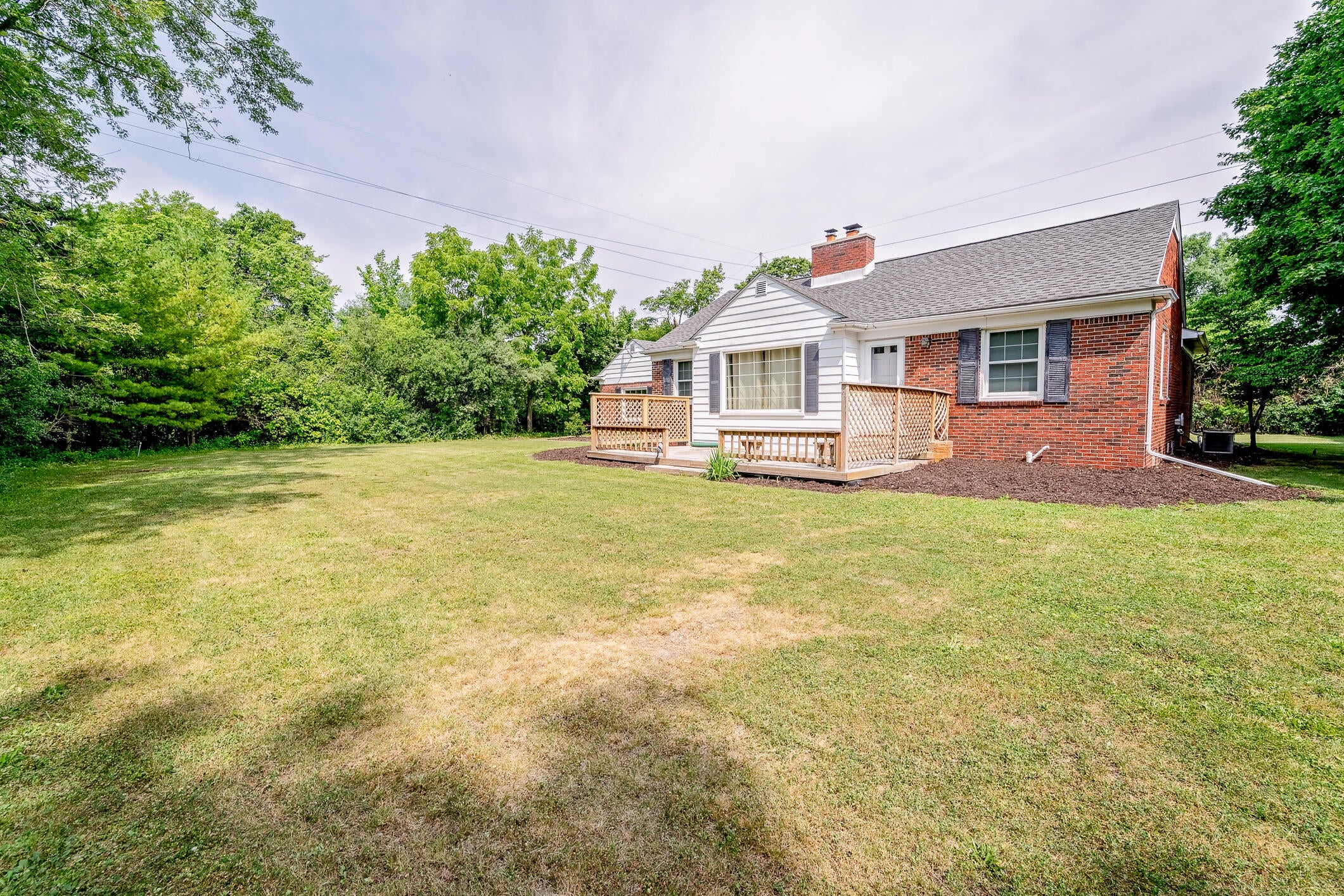9772 Grosse Ile Parkway