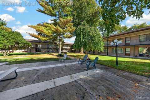 Tiny photo for 995 N Cass Lake Road #125, Waterford Charter Township, MI 48328 (MLS # 20261083260)