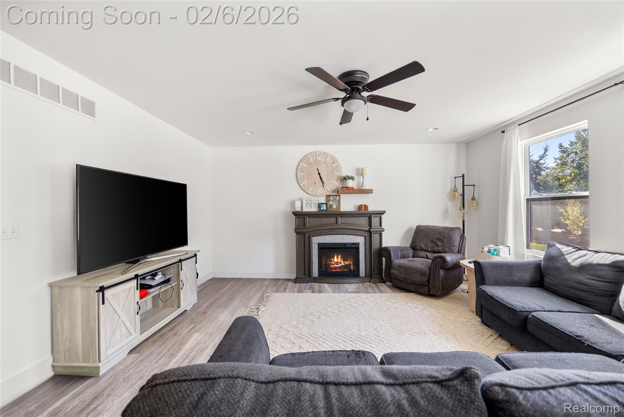 32202 Bradford Street