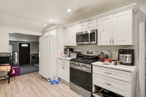 Tiny photo for 23071 Chippewa Street, Detroit City, MI 48219 (MLS # 65026045968)