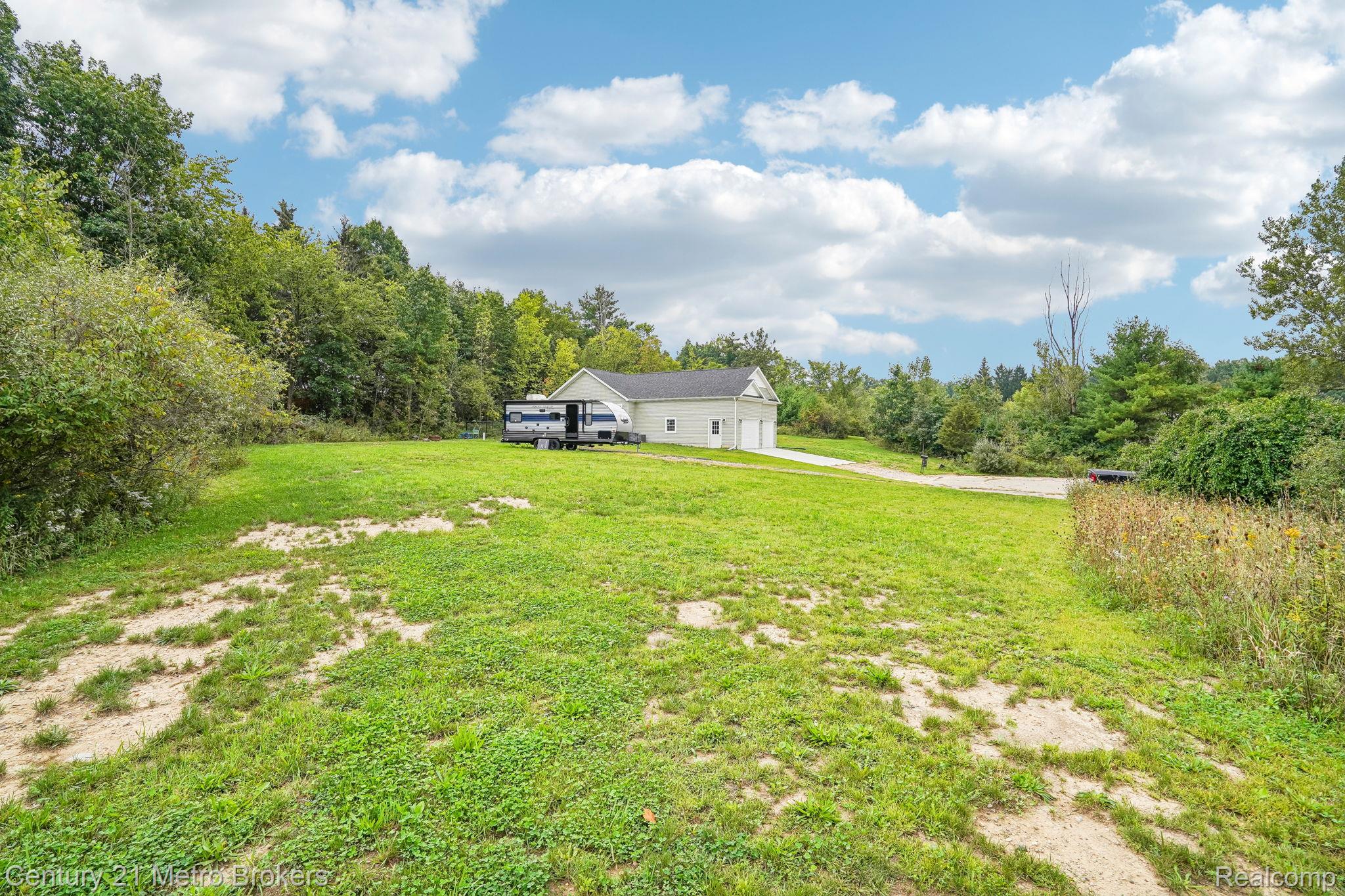 2083 Creekwood Court