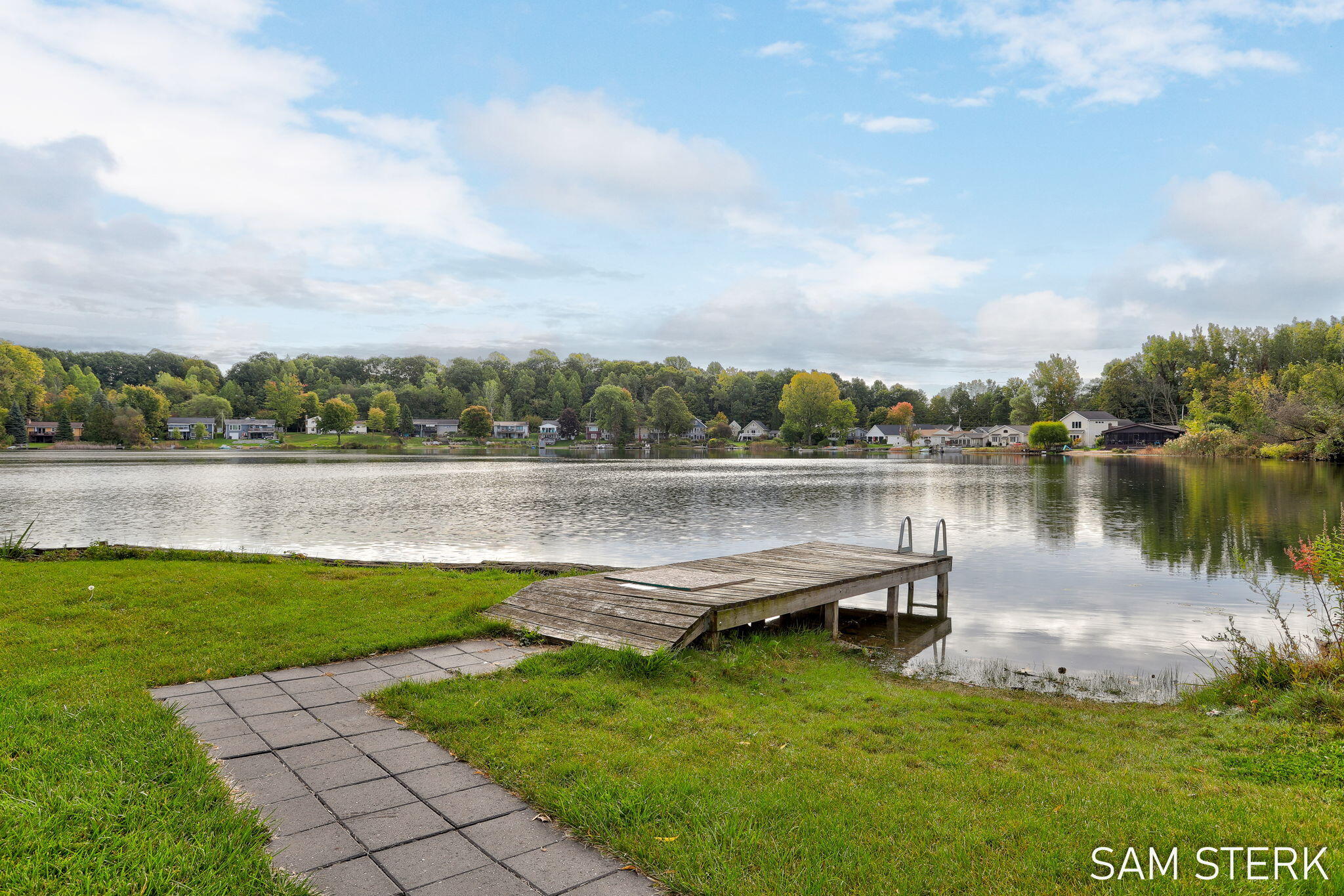 501 Round Lake Drive