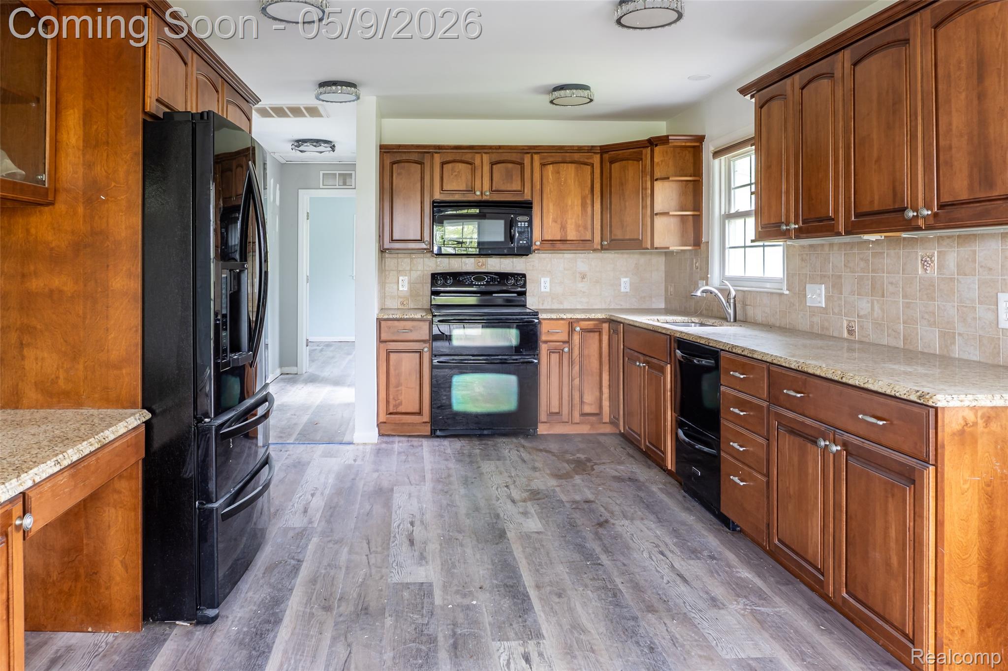 21411 Pontiac Trail