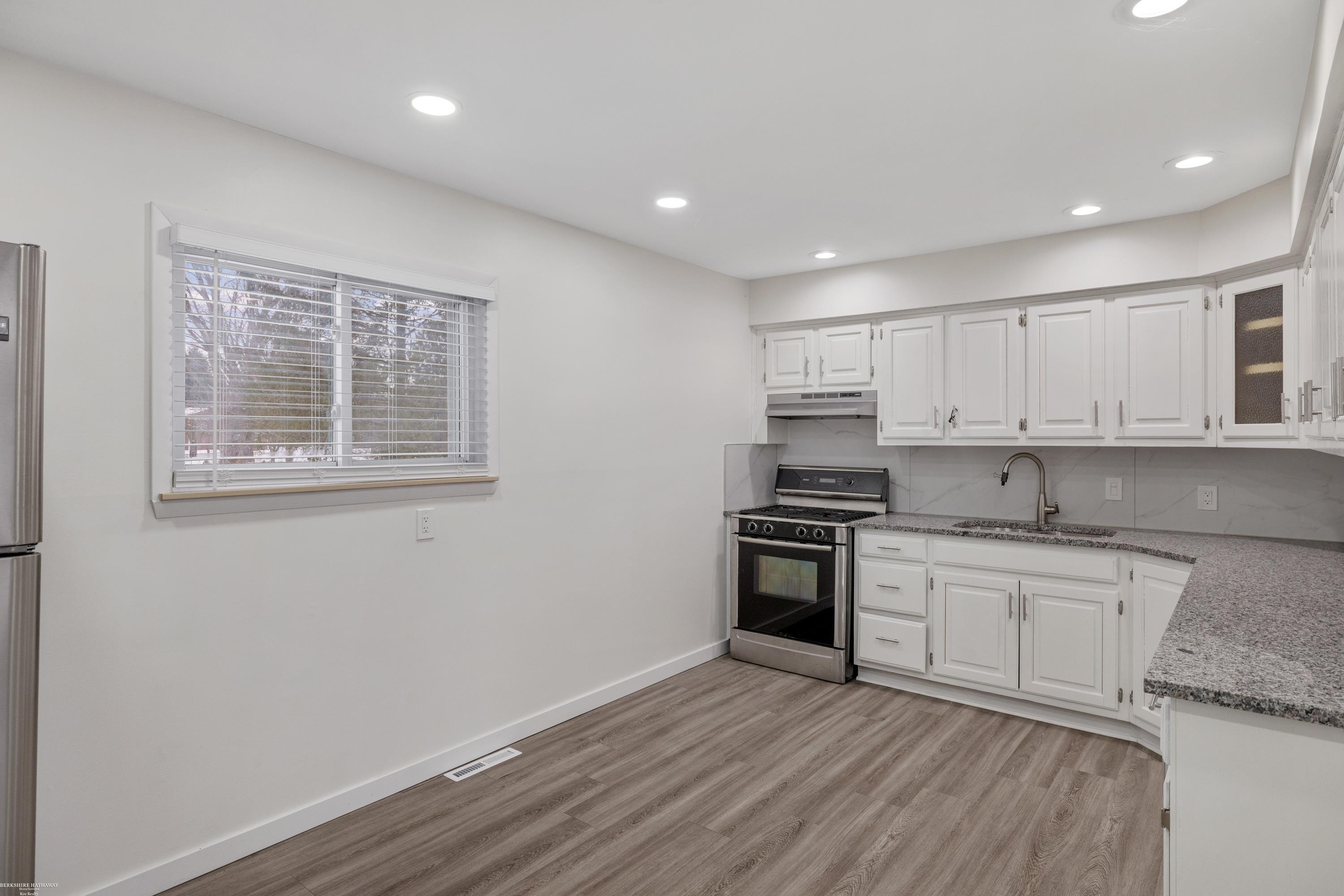 16445 29 Mile Rd Road