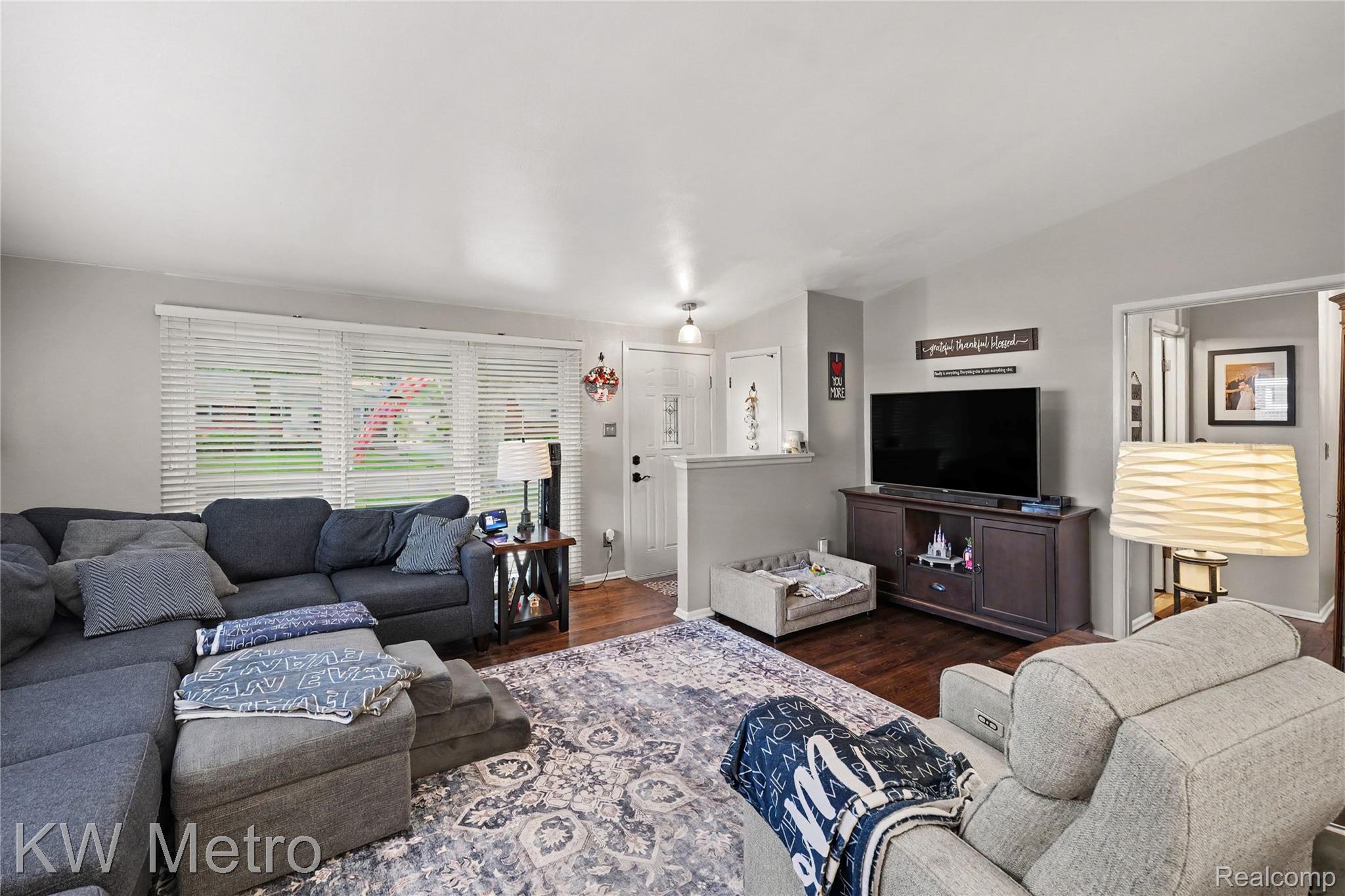 637 Kenyon Drive