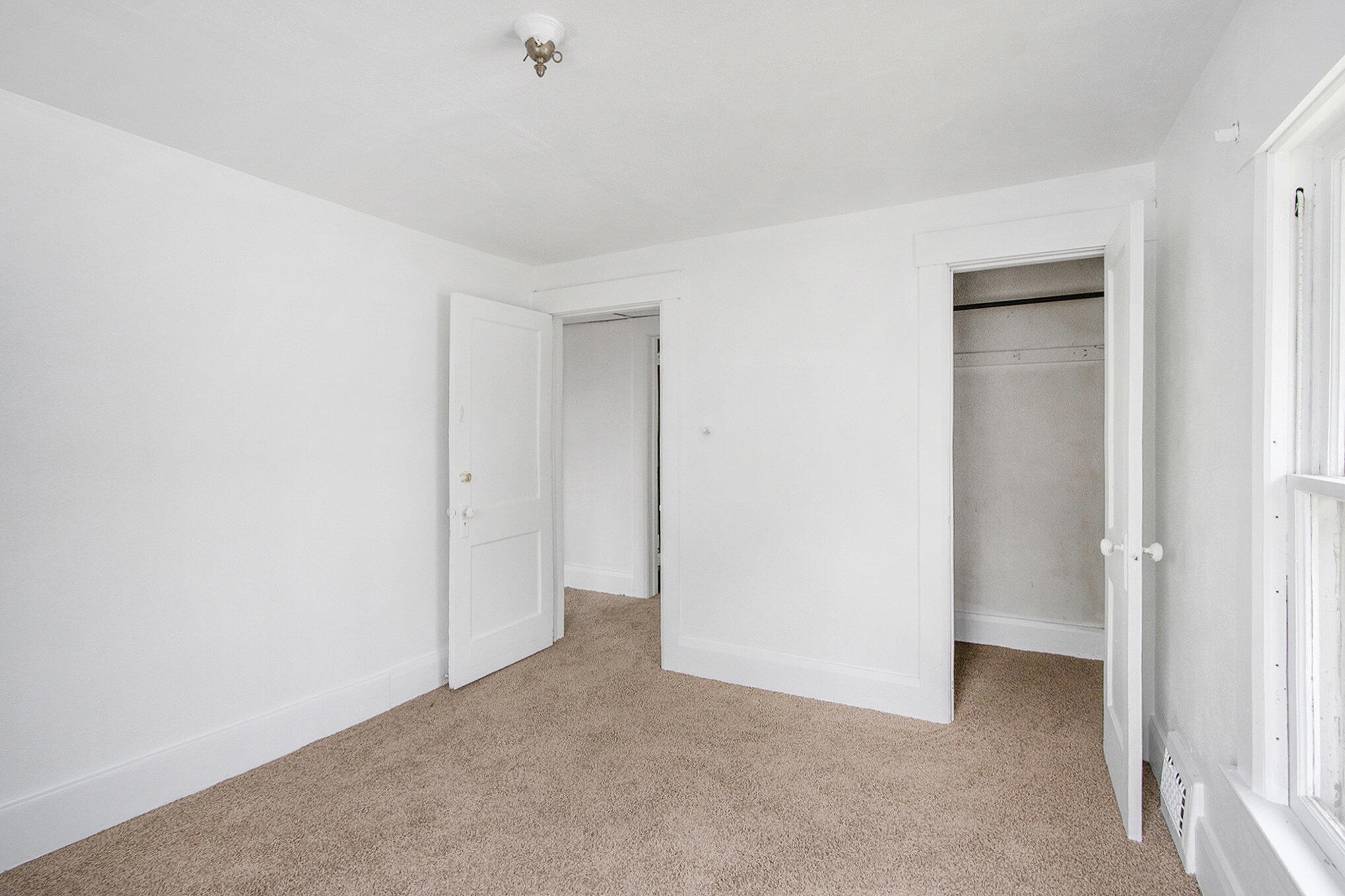 Battle Creek City, Michigan 49014, United States, 3 Bedrooms Bedrooms, ,1 BathroomBathrooms,Residential,Pending,146126