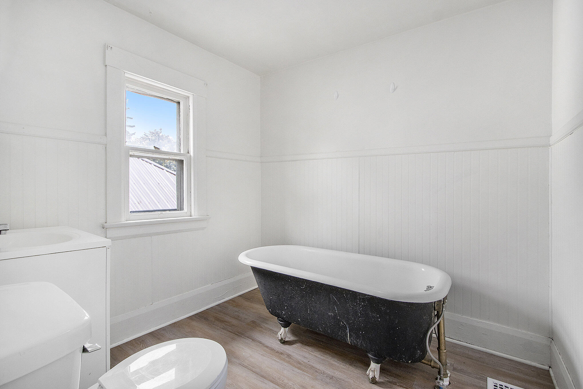 Battle Creek City, Michigan 49014, United States, 3 Bedrooms Bedrooms, ,1 BathroomBathrooms,Residential,Pending,146126