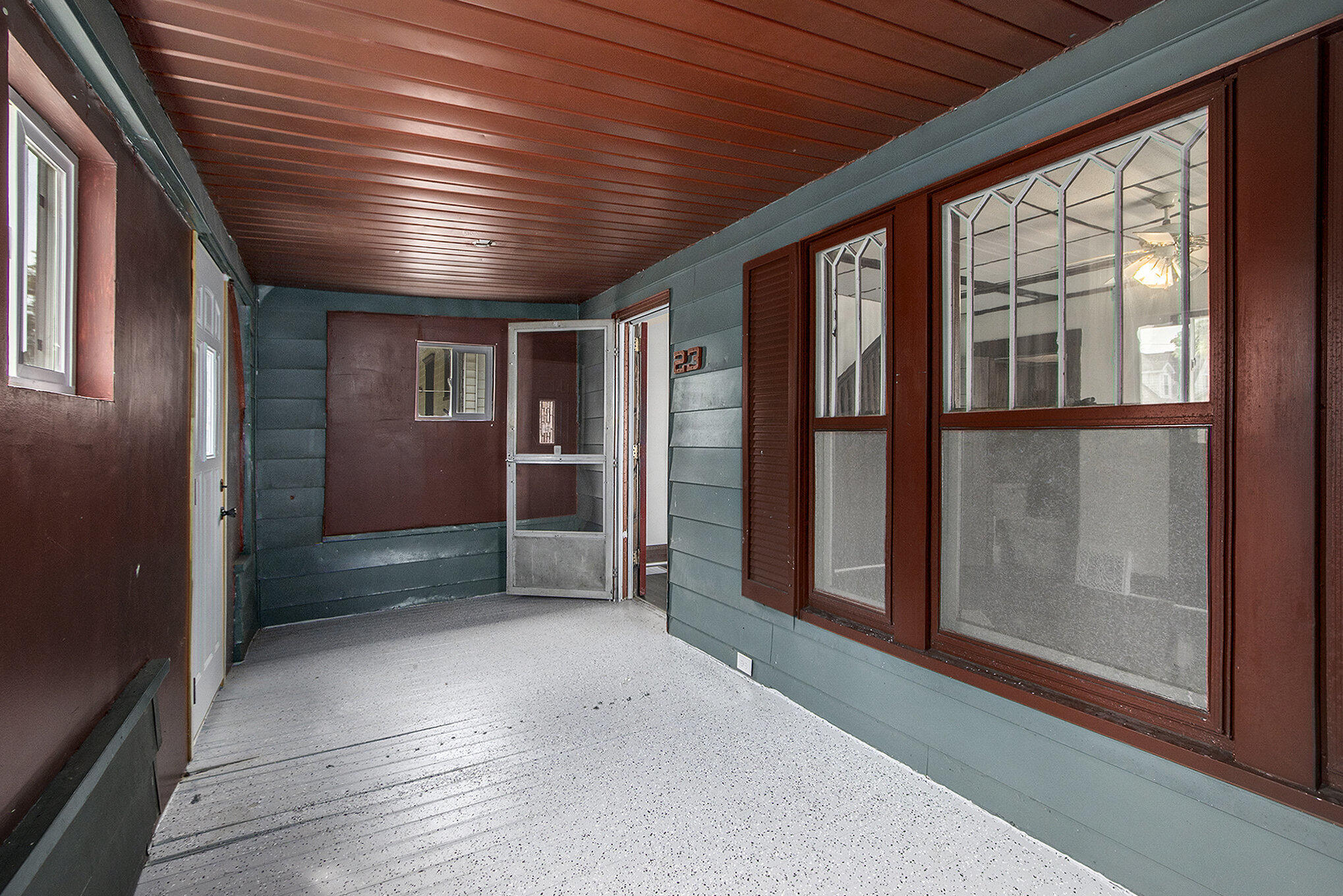 Battle Creek City, Michigan 49014, United States, 3 Bedrooms Bedrooms, ,1 BathroomBathrooms,Residential,Pending,146126