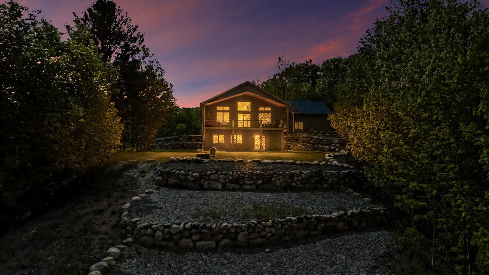 4478 Horseshoe Path