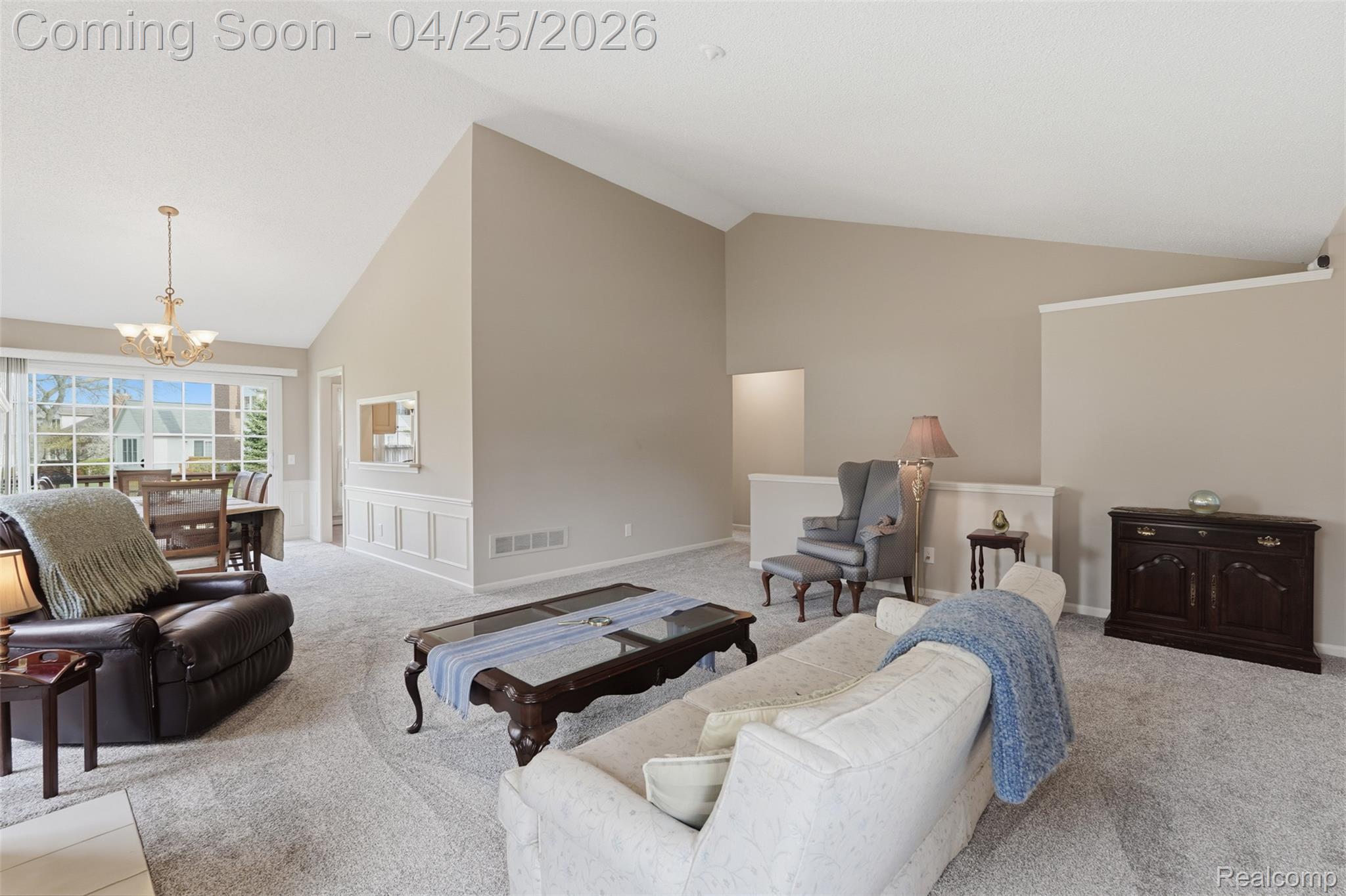 16318 Country Knoll Drive