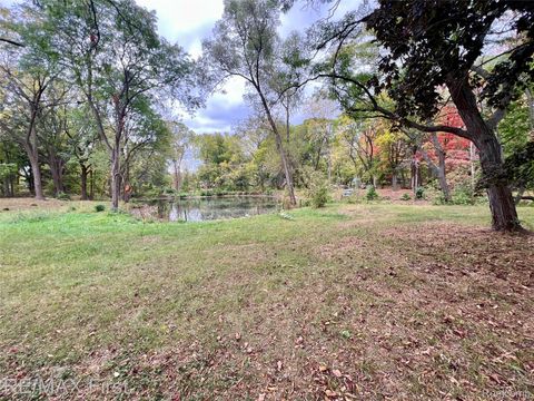 2375 SNELLBROOK Auburn Hills City MI 48326