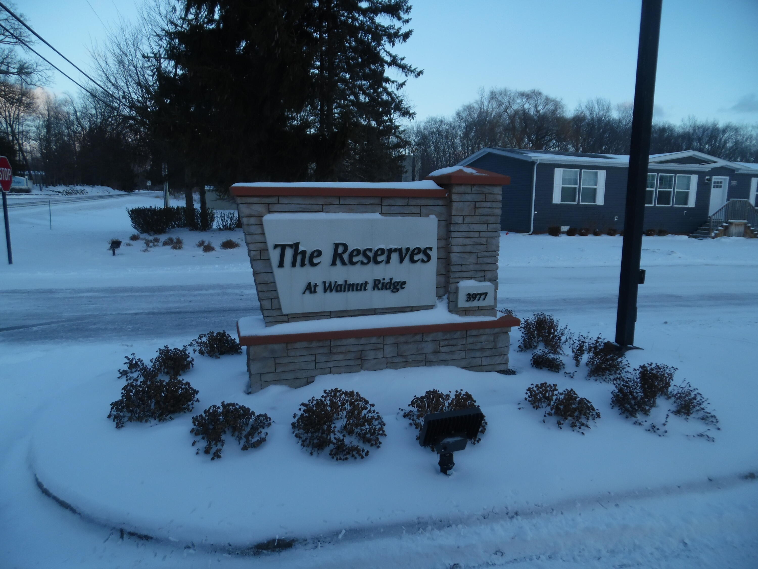 3995 Sherwood Lakes Boulevard